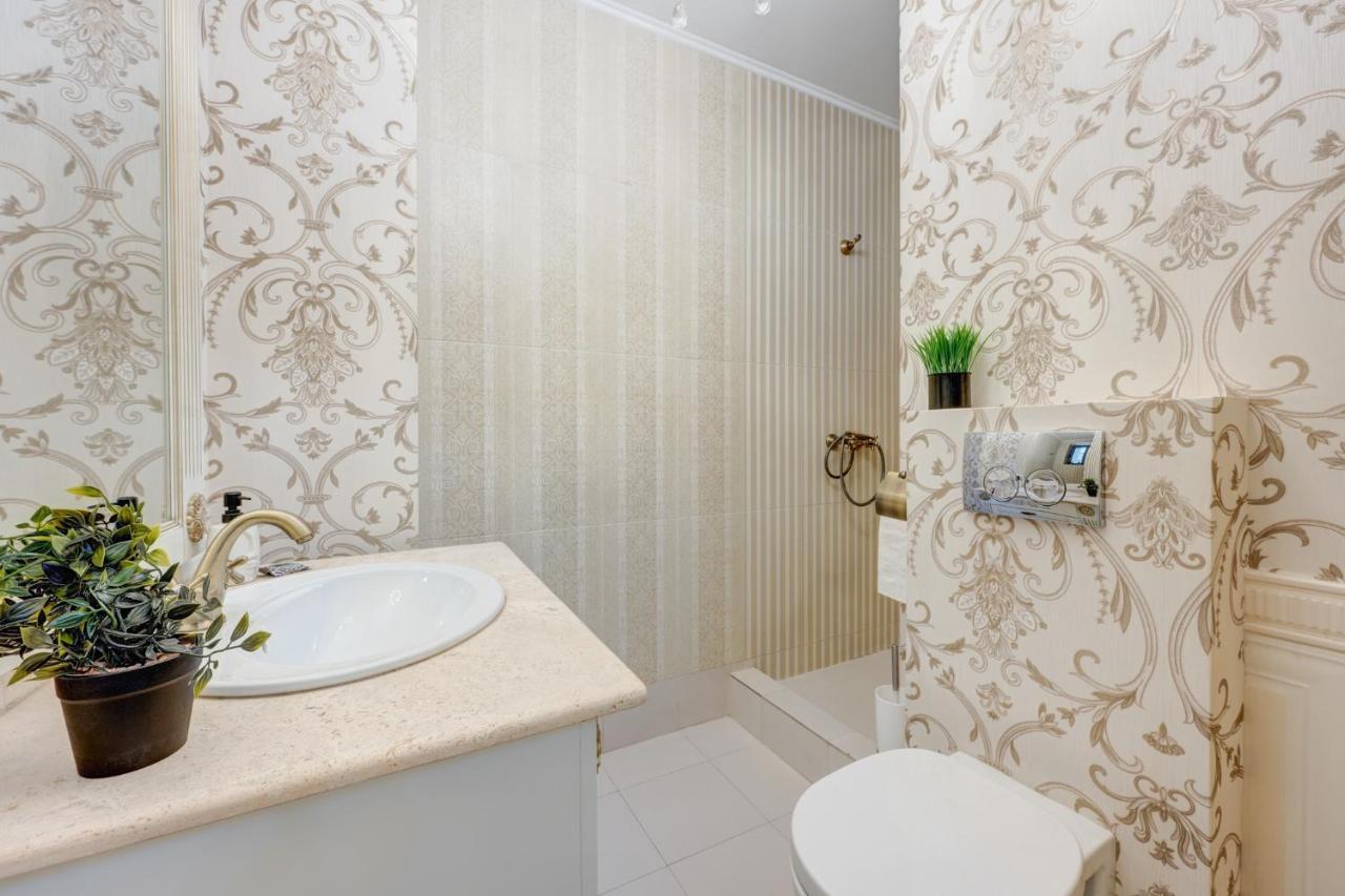 Beautiful 2Bedflatcismigiu Apartamento Bucareste Exterior foto